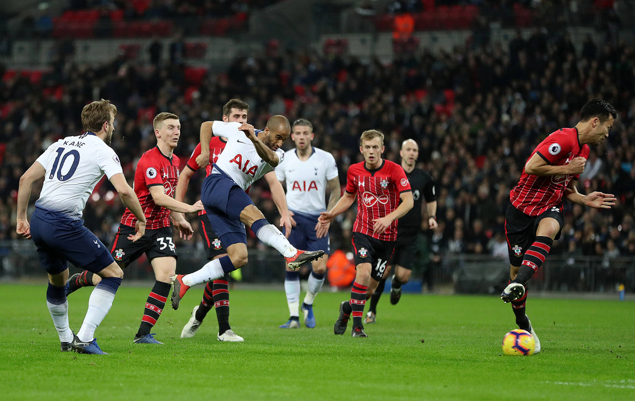 争的足球场 争的足球场